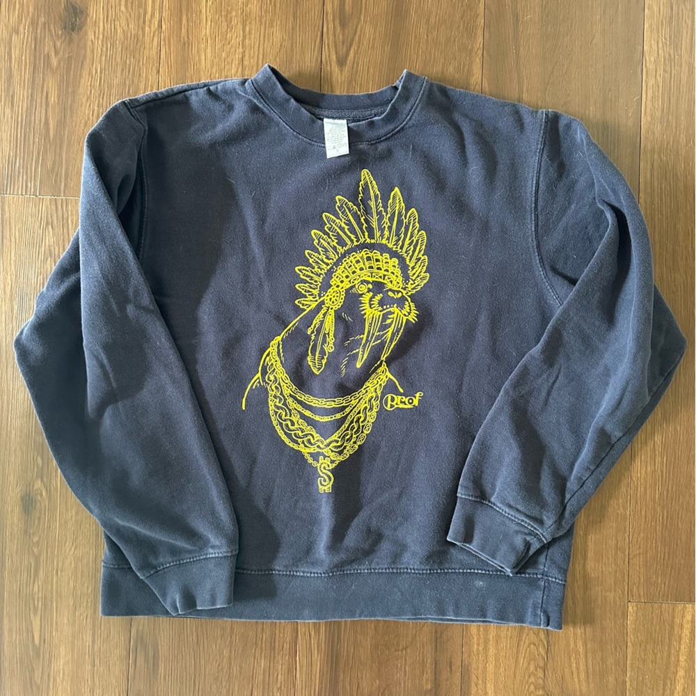 Prof merch gampo walrus crewneck